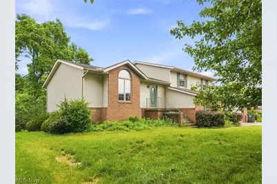 1421 44th Street NE, Canton, OH 44714 - Photo 3
