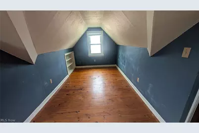 270 E 330th Street, Willowick, OH 44095 - Photo 21