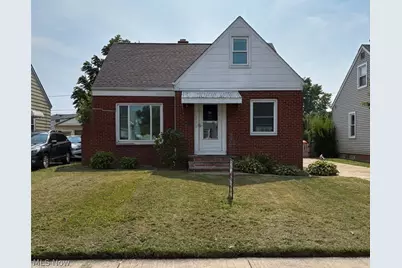 270 E 330th Street, Willowick, OH 44095 - Photo 1