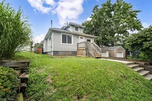 374 Frazier Ave, Akron, OH 44305 - Photo 3