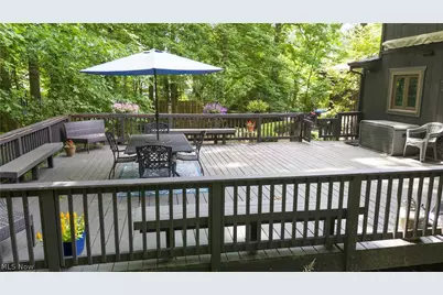 2166 Dow Drive, Akron, OH 44313 - Photo 9