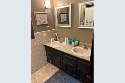 2166 Dow Drive, Akron, OH 44313 - Photo 35