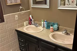 2166 Dow Dr, Akron, OH 44313 - Photo 35