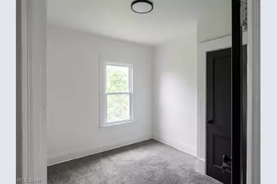 12005 Shadeland Avenue, Loveland, OH 44108 - Photo 9