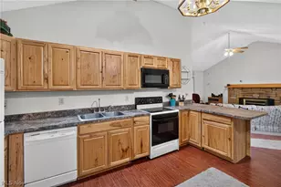 10550 Durkee Rd, Grafton, OH 44044 - Photo 9
