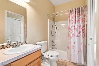 6797 Rolling Meadow Drive, Loveland, OH 44134 - Photo 7