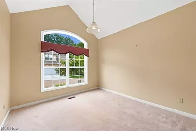 6797 Rolling Meadow Drive, Loveland, OH 44134 - Photo 5