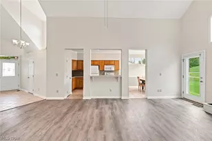 6797 Rolling Meadow Dr, Loveland, OH 44134 - Photo 19