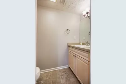 132 Sand Court #6, Fairlawn, OH 44333 - Photo 7
