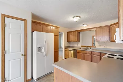 3841 Fennway Boulevard, Medina, OH 44256 - Photo 9