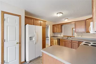 3841 Fennway Blvd, Medina, OH 44256 - Photo 9