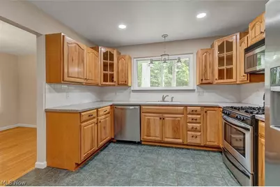 6609 Debbie Drive, North Ridgeville, OH 44039 - Photo 11