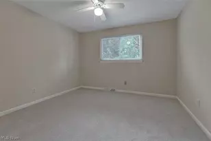 6609 Debbie Dr, North Ridgeville, OH 44039 - Photo 25