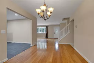 6609 Debbie Dr, North Ridgeville, OH 44039 - Photo 7
