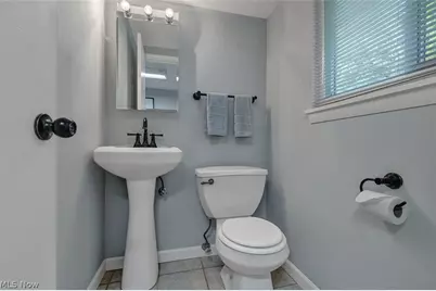 6609 Debbie Drive, North Ridgeville, OH 44039 - Photo 17