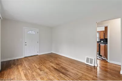 1335 Greenwood Avenue, Akron, OH 44320 - Photo 7