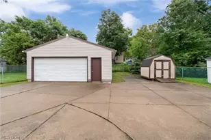 1335 Greenwood Ave, Akron, OH 44320 - Photo 27
