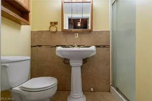 1335 Greenwood Ave, Akron, OH 44320 - Photo 25
