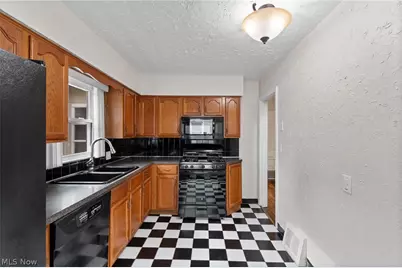 1335 Greenwood Avenue, Akron, OH 44320 - Photo 9