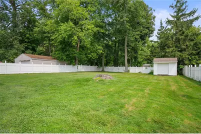 5839 Lake Road, Mentor on the Lake, OH 44060 - Photo 39