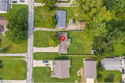 5839 Lake Road, Mentor on the Lake, OH 44060 - Photo 37