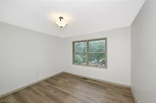 3725 Rome Dr, New Franklin, OH 44319 - Photo 23