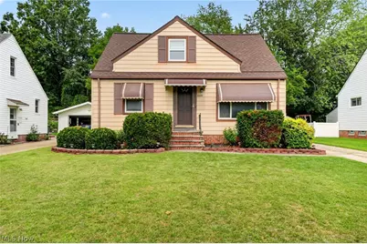 2239 Larchmont Drive, Wickliffe, OH 44092 - Photo 1