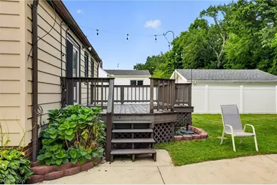 2239 Larchmont Drive, Wickliffe, OH 44092 - Photo 37