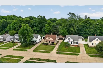 2239 Larchmont Drive, Wickliffe, OH 44092 - Photo 43
