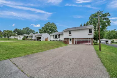 131 Yunker Court, Elyria, OH 44035 - Photo 5
