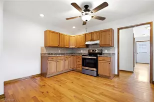 33749 Kenilworth Rd, Eastlake, OH 44095 - Photo 11