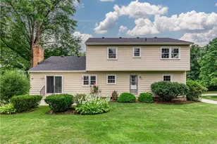 2724 Olentangy Dr, Akron, OH 44333 - Photo 25