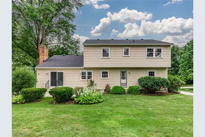2724 Olentangy Drive, Akron, OH 44333 - Photo 25