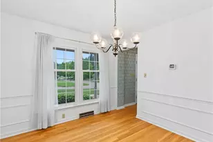 2724 Olentangy Dr, Akron, OH 44333 - Photo 5