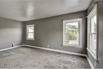 2929 Helen Place NW, Canton, OH 44708 - Photo 9
