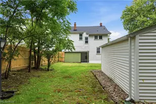 521 Cambridge Ave, Youngstown, OH 44502 - Photo 9
