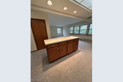 119 Burlington Oval Drive #10, Chardon, OH 44024 - Photo 7