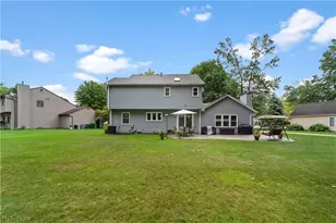 376 Creekside Dr, Avon Lake, OH 44012 - Photo 37
