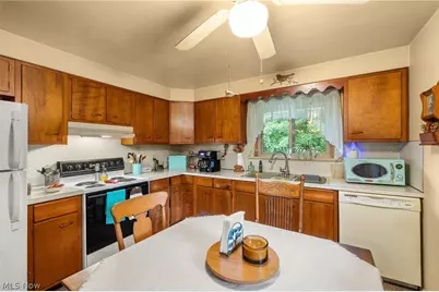 1807 Hanley Road W, Mansfield, OH 44904 - Photo 5