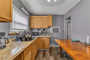 313 Woodside Ave NE, North Canton, OH 44720 - Photo 5