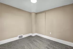 1270 Kentucky Ave, Akron, OH 44314 - Photo 17