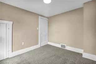 1270 Kentucky Ave, Akron, OH 44314 - Photo 19