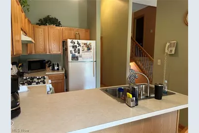 840 W Park Avenue, Hubbard, OH 44425 - Photo 7