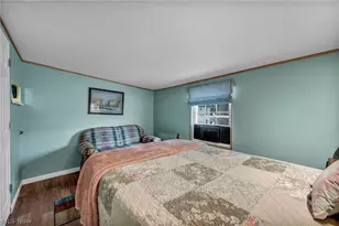 902 E 2nd St, Port Clinton, OH 43452 - Photo 13