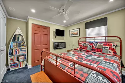 902 E 2nd Street, Port Clinton, OH 43452 - Photo 19