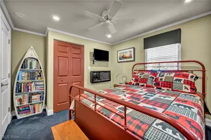 902 E 2nd St, Port Clinton, OH 43452 - Photo 19