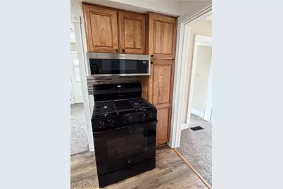 456 W Wilson Street, Struthers, OH 44471 - Photo 17