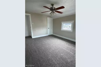 456 W Wilson Street, Struthers, OH 44471 - Photo 25