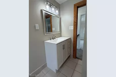 456 W Wilson Street, Struthers, OH 44471 - Photo 31