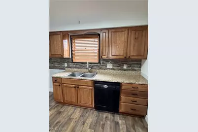 456 W Wilson Street, Struthers, OH 44471 - Photo 15
